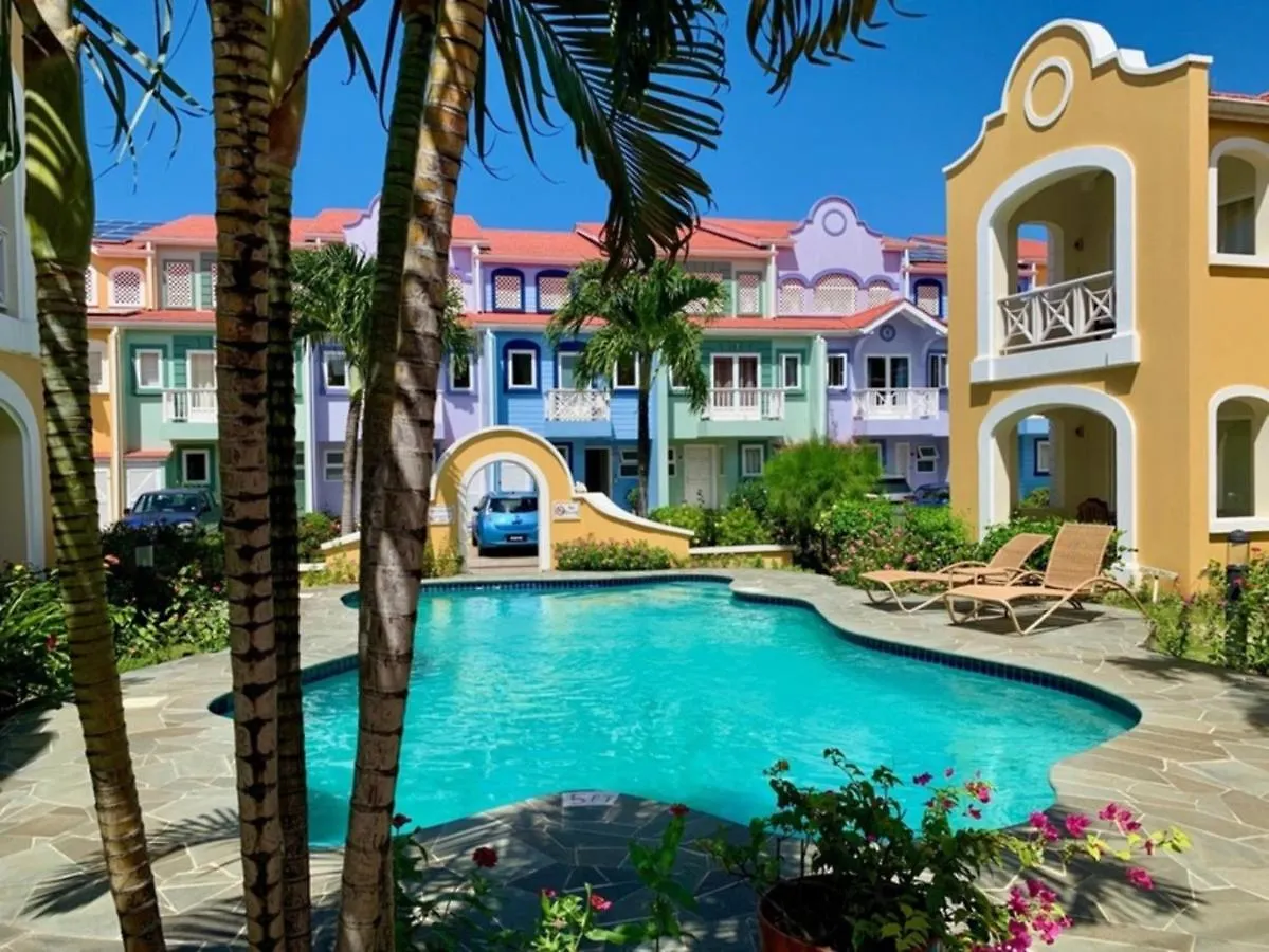 Harbour View Penthouse Apartment Gros Islet